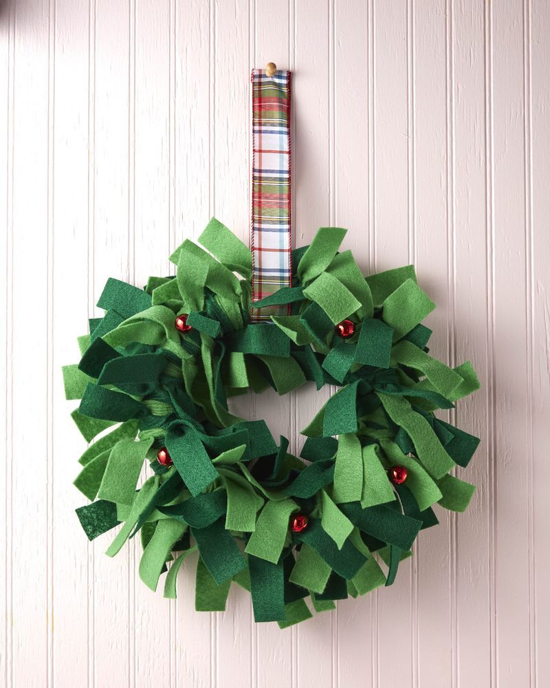 Holiday Fabric Wreath